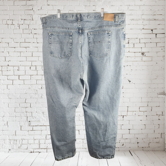 Vintage Tommy Hilfiger Denim Jeans Women's Size 24 Mid-Wash - Picture 3 of 7